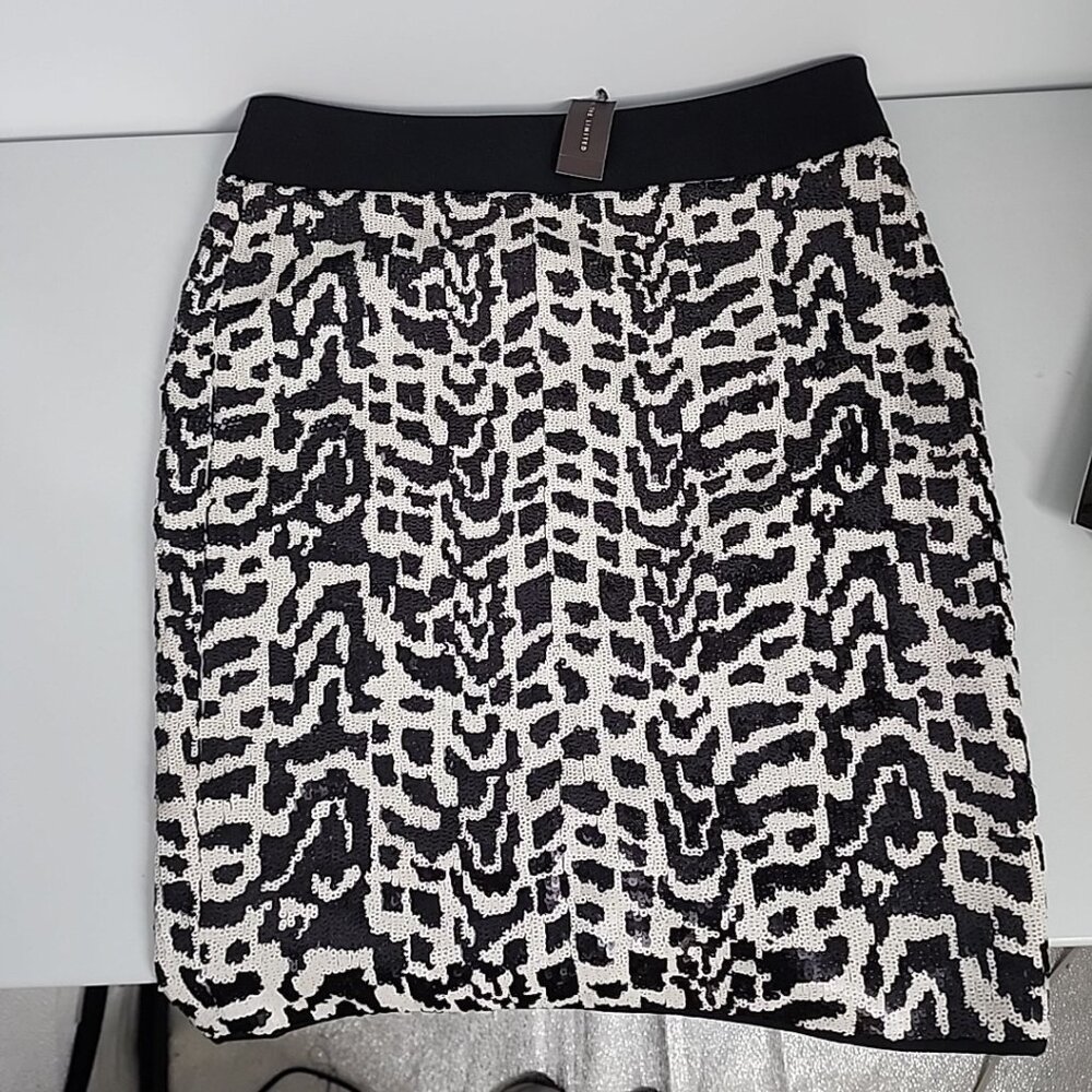 NEW Size 6 The Limited Side Zip Skirt All Over Sequin Animal Print Lined